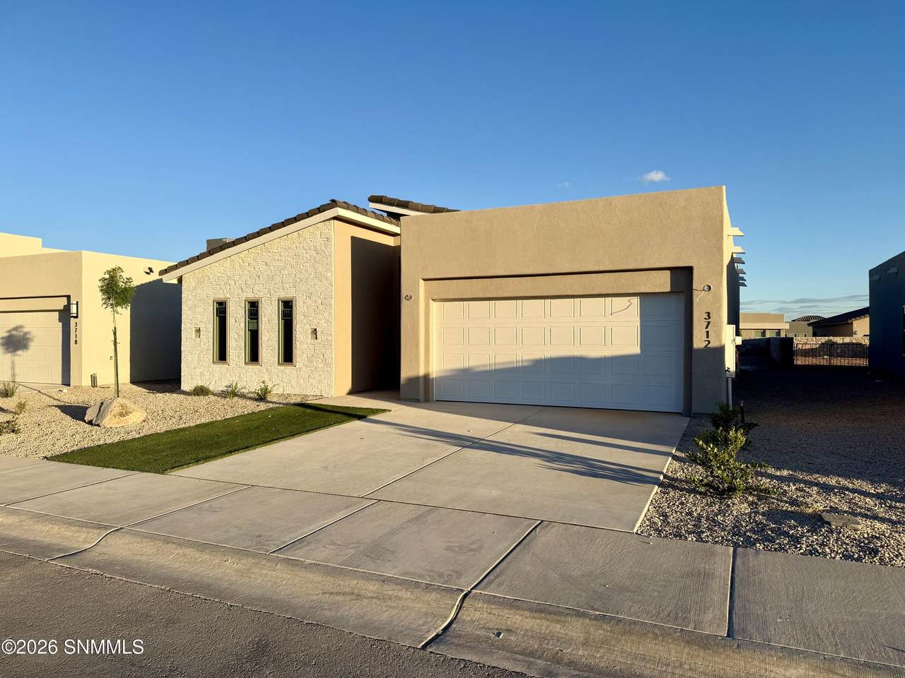 3712 Daybreak Street - Photo 1