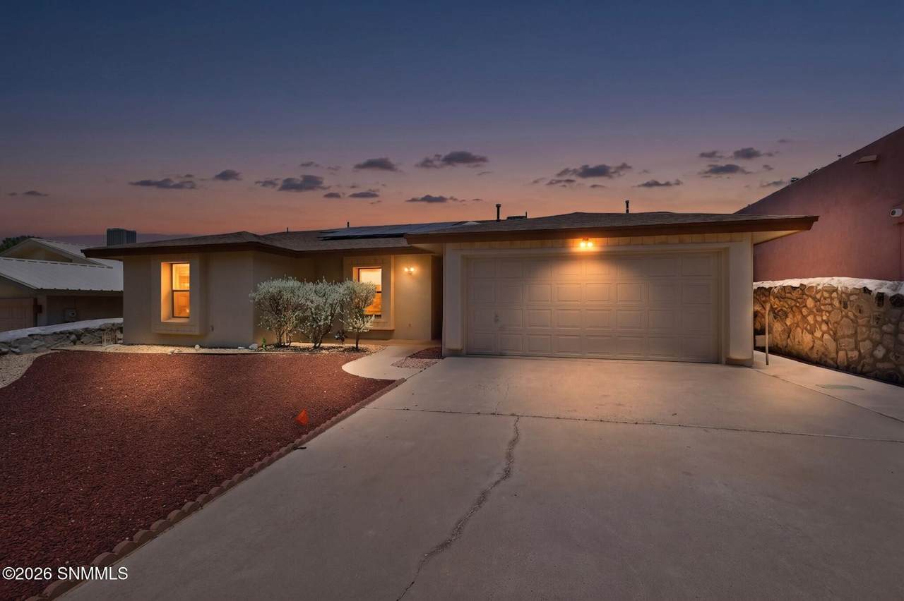 711 Windmill Drive - Photo 1