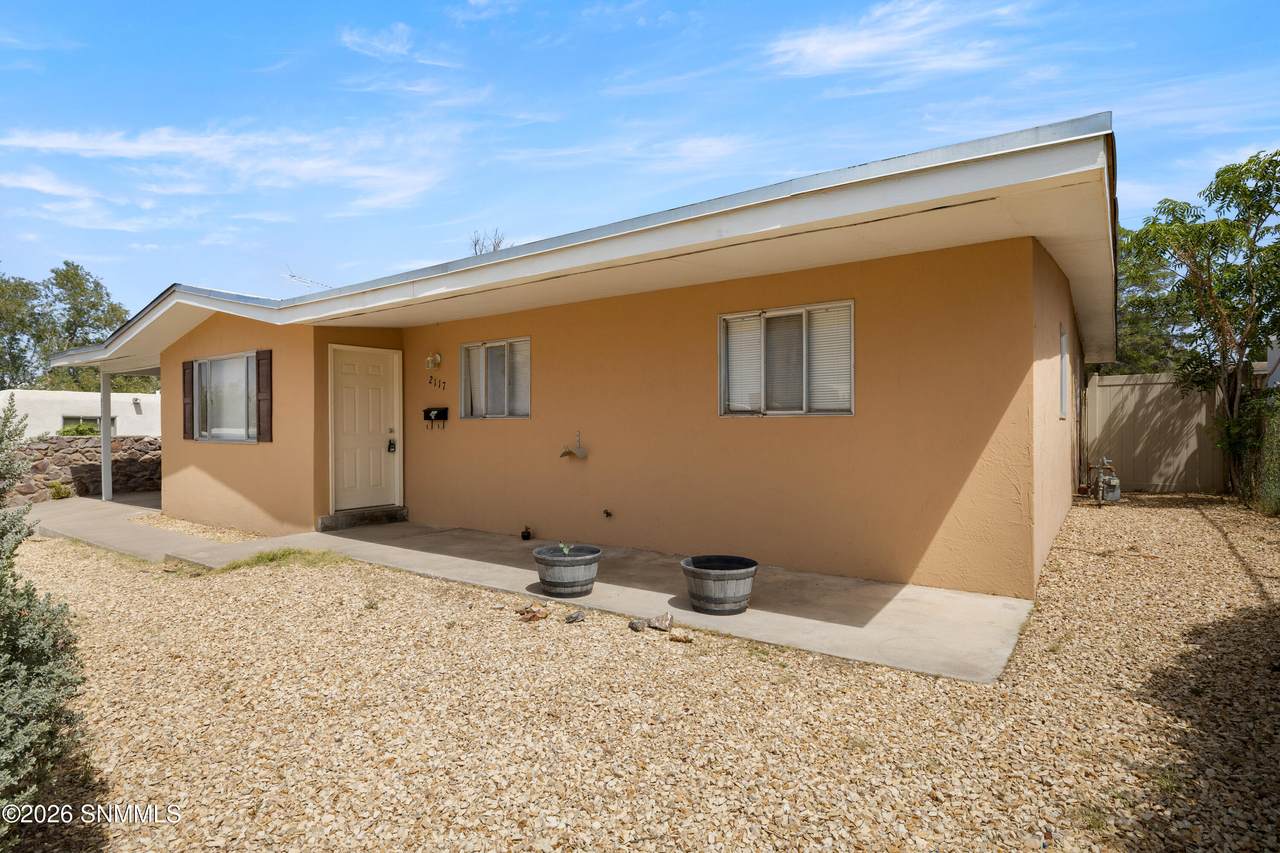 https://bt-photos.global.ssl.fastly.net/lascruces/1280_boomver_1_2602298-2.jpg