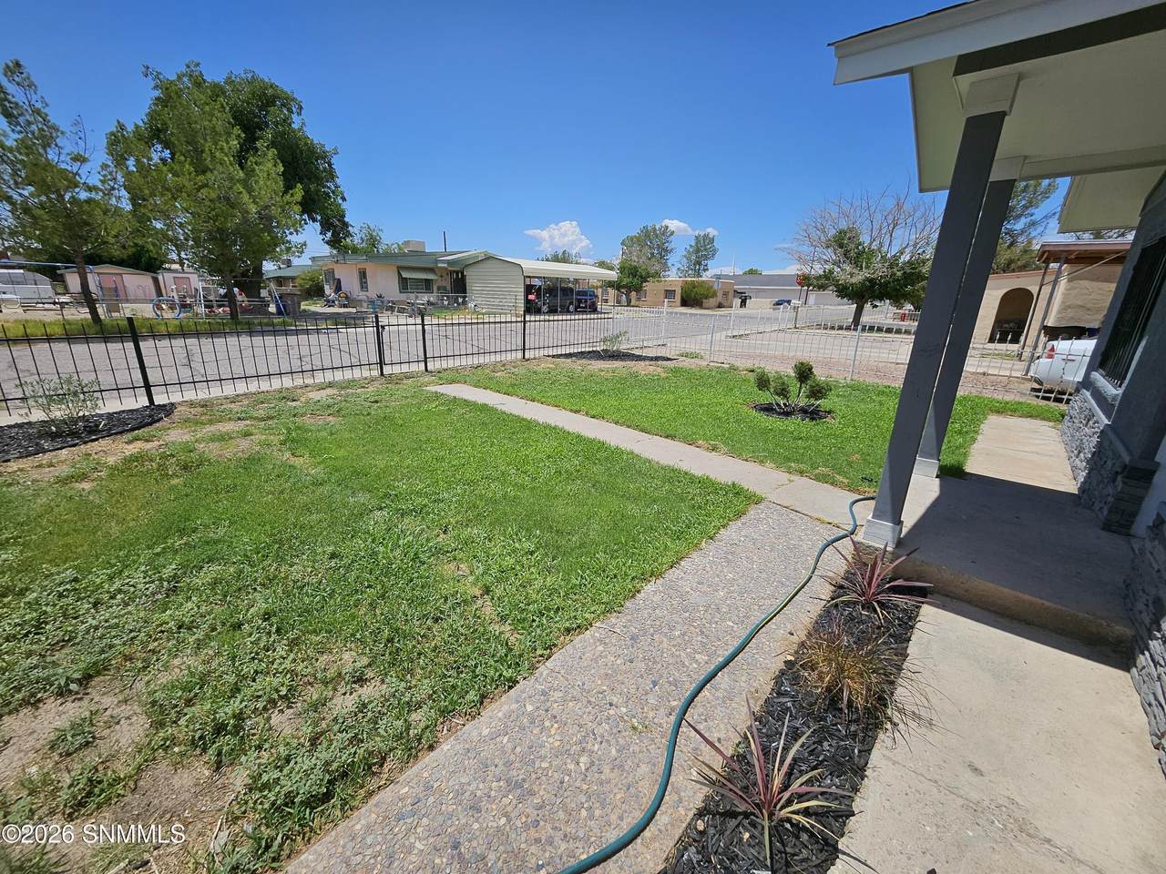 https://bt-photos.global.ssl.fastly.net/lascruces/1280_boomver_1_2602300-2.jpg