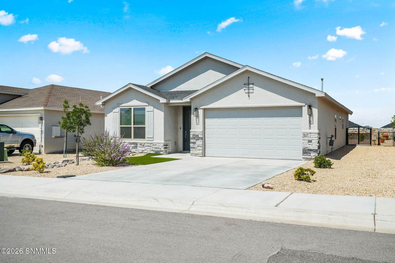 2653 Blue Heron Place - Photo 1