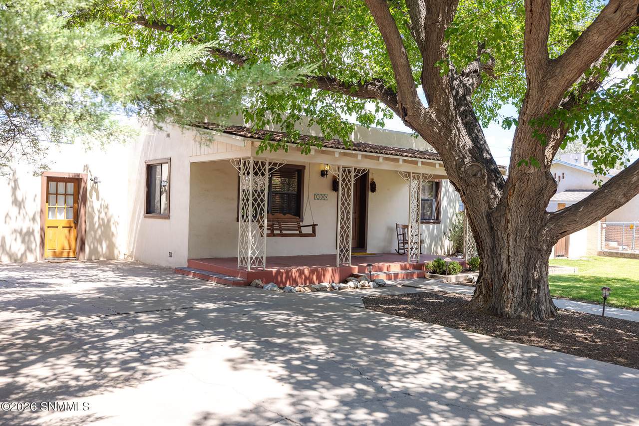 https://bt-photos.global.ssl.fastly.net/lascruces/1280_boomver_1_2602314-2.jpg