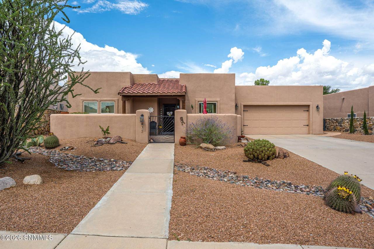 https://bt-photos.global.ssl.fastly.net/lascruces/1280_boomver_1_2602338-2.jpg