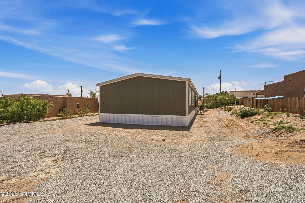 https://bt-photos.global.ssl.fastly.net/lascruces/1280_boomver_1_2602352-2.jpg
