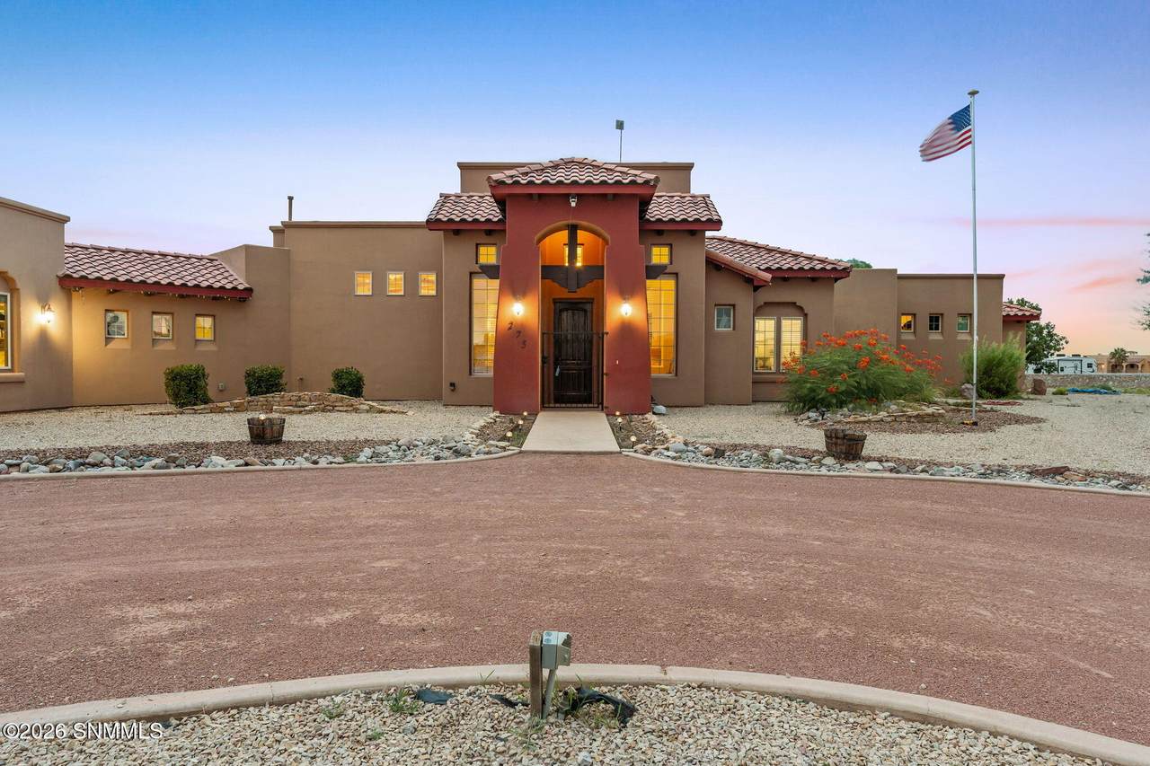 https://bt-photos.global.ssl.fastly.net/lascruces/1280_boomver_1_2602364-2.jpg