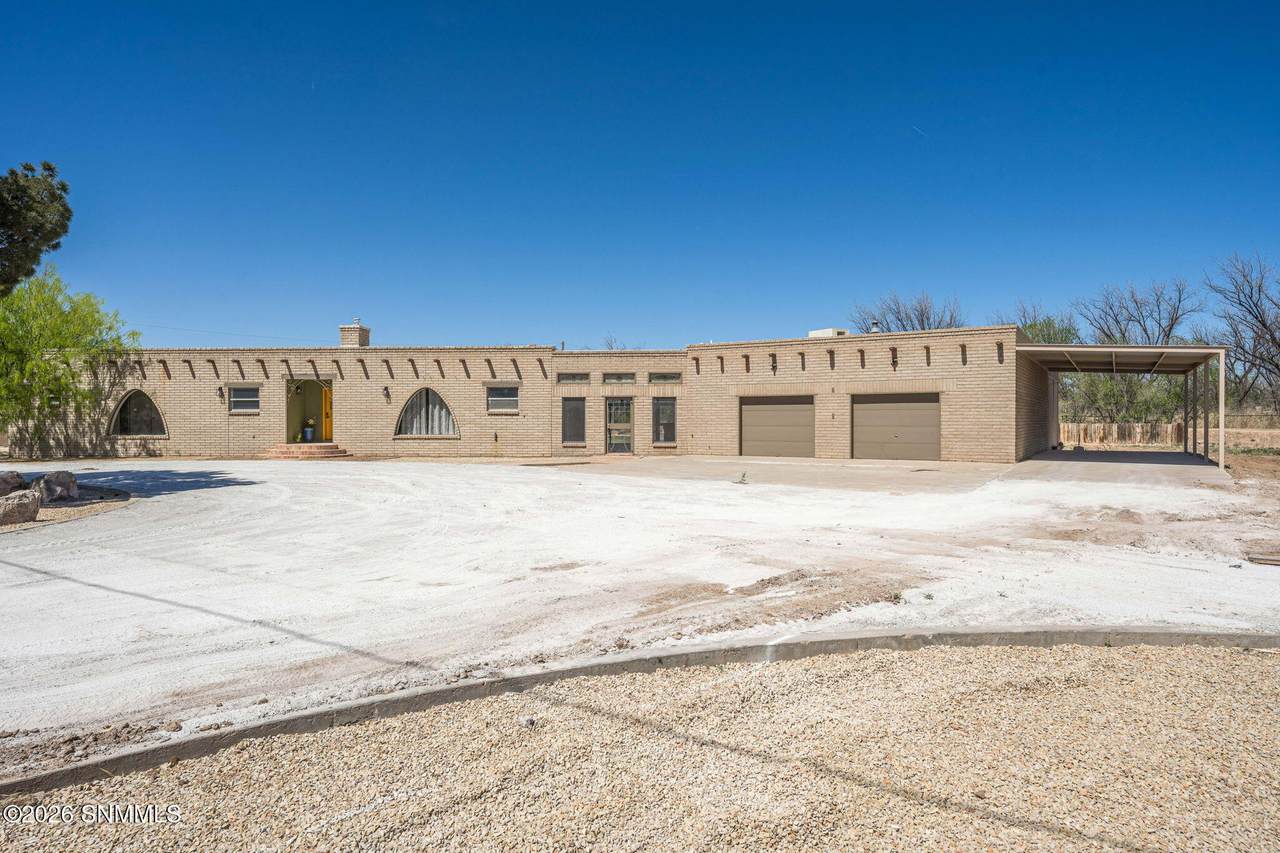 1032 Carver Road - Photo 1