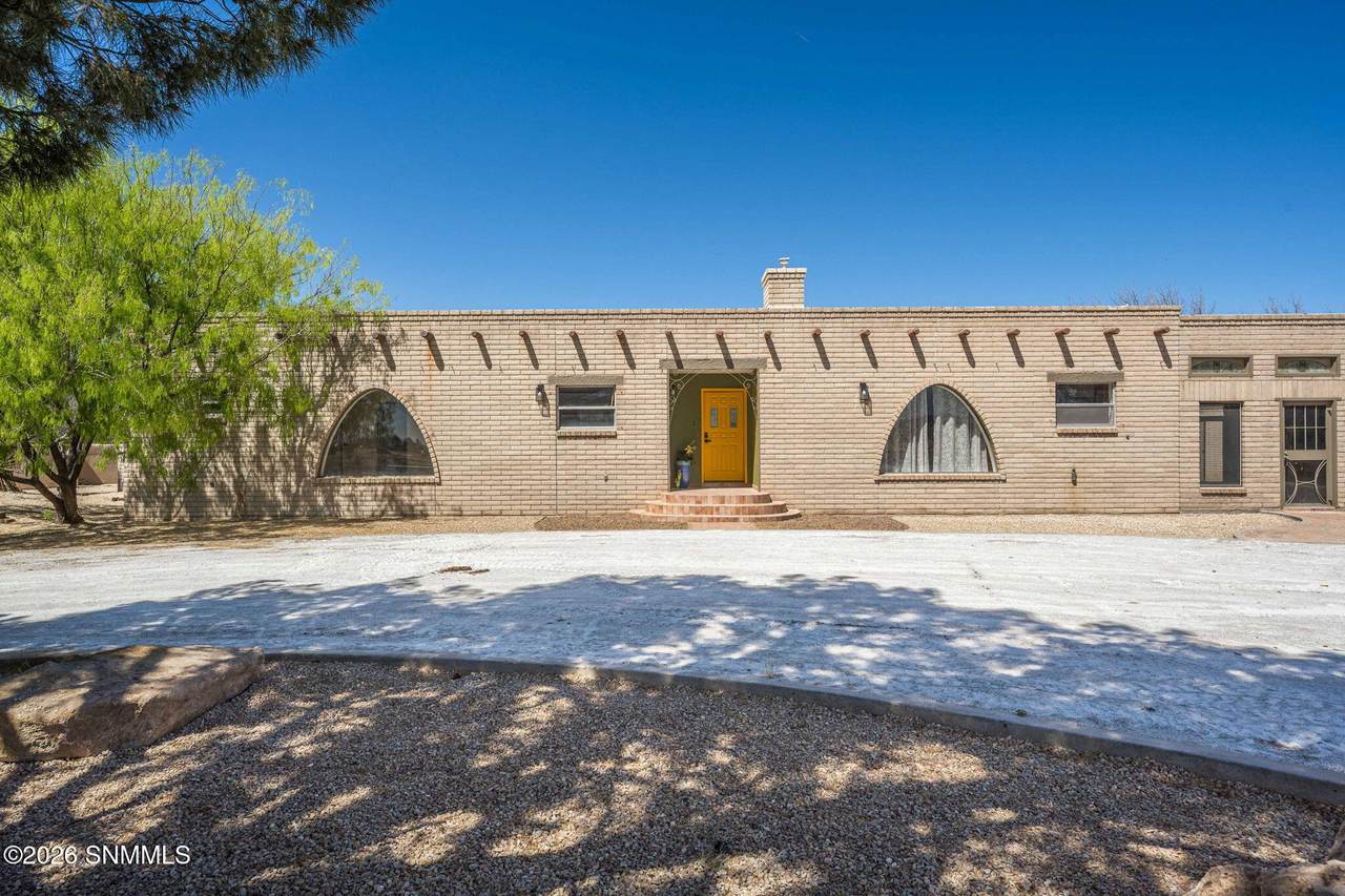 https://bt-photos.global.ssl.fastly.net/lascruces/1280_boomver_1_2602365-2.jpg