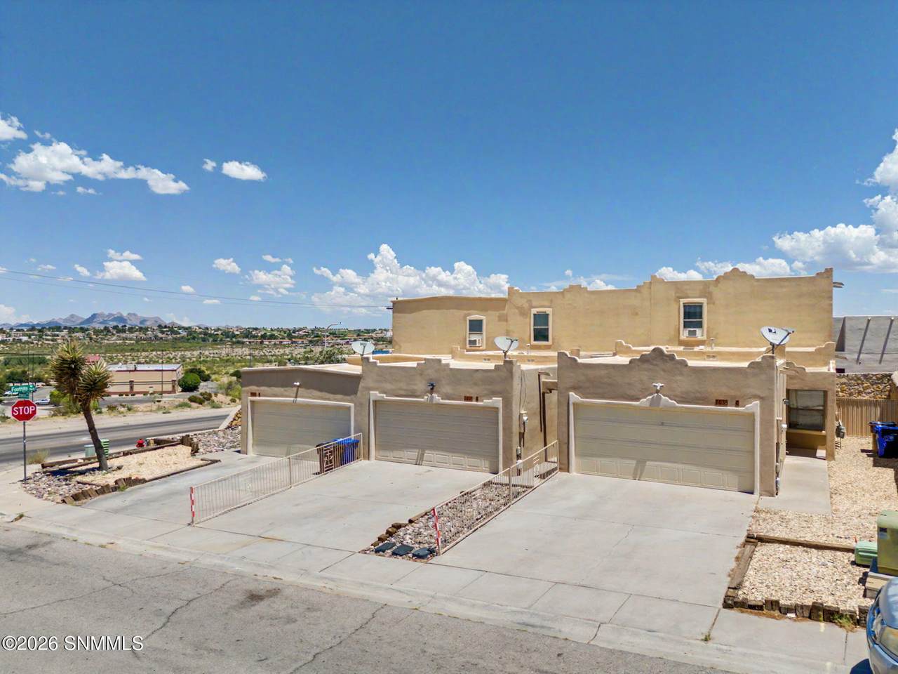 703 Athenian Way - Photo 1