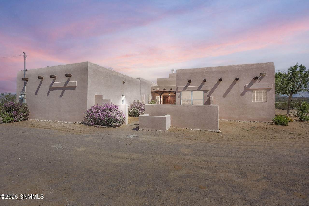 1900 Desert Ridge Rise Road - Photo 1