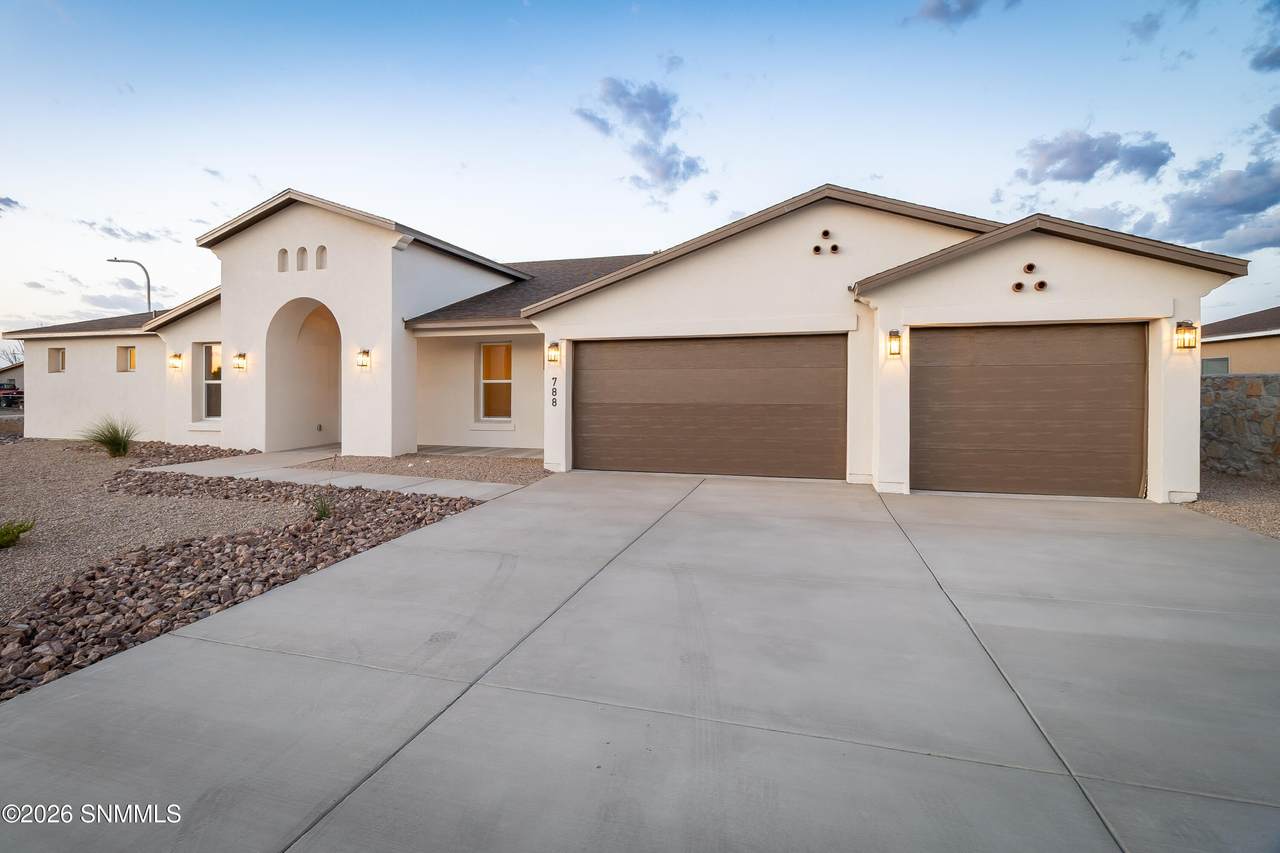 https://bt-photos.global.ssl.fastly.net/lascruces/1280_boomver_1_2602415-2.jpg