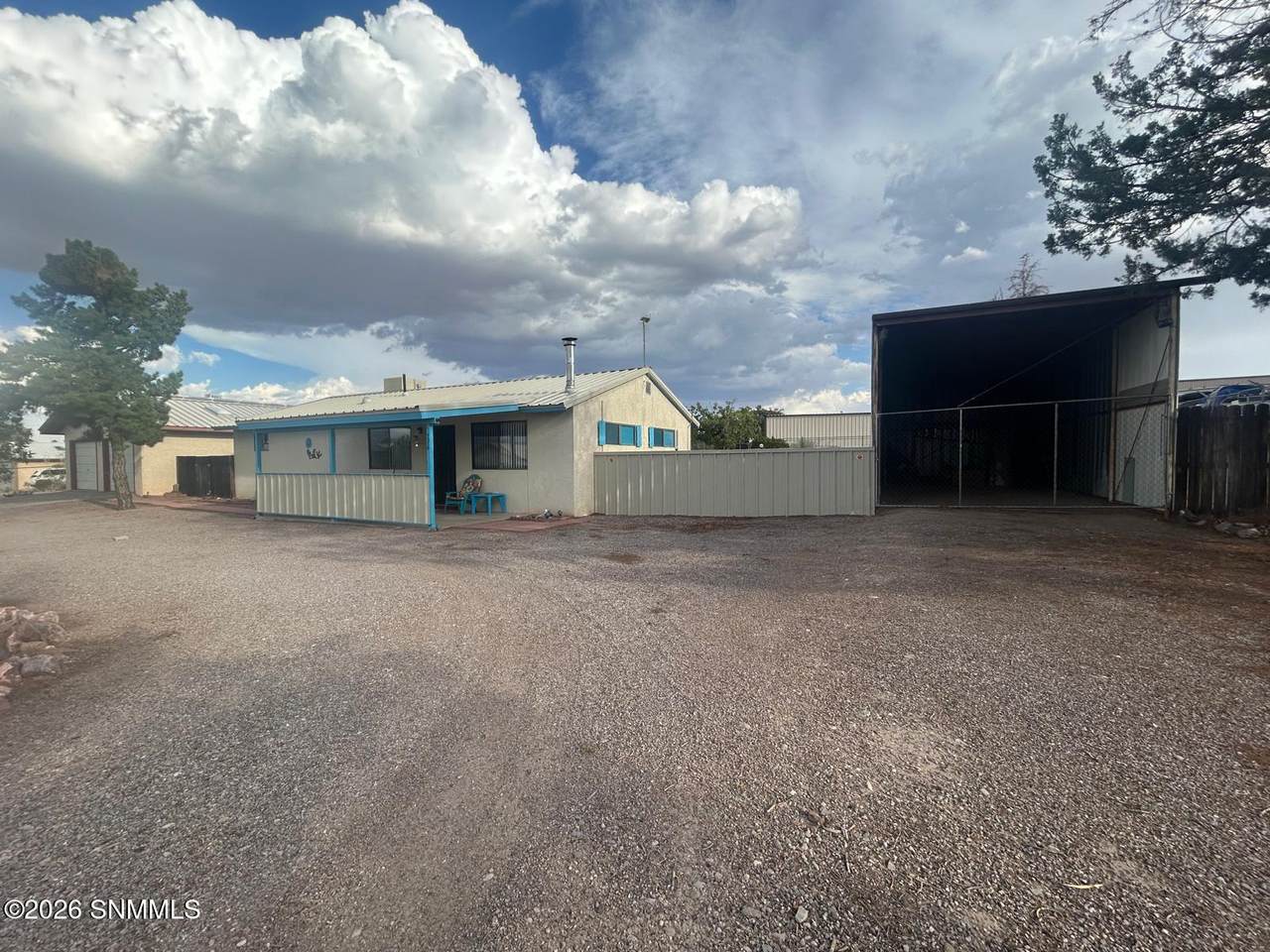 https://bt-photos.global.ssl.fastly.net/lascruces/1280_boomver_1_2602424-2.jpg