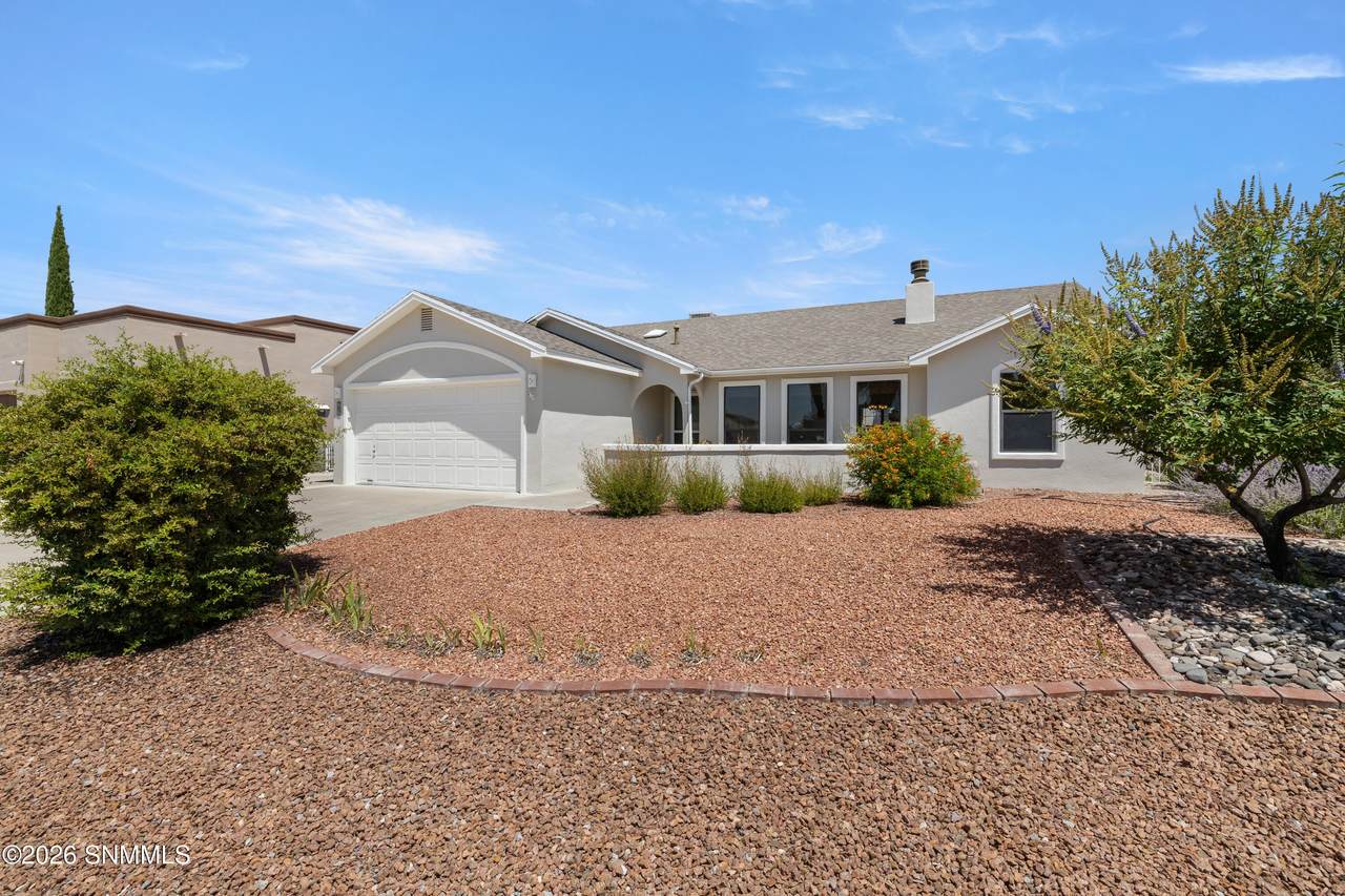 https://bt-photos.global.ssl.fastly.net/lascruces/1280_boomver_1_2602443-2.jpg