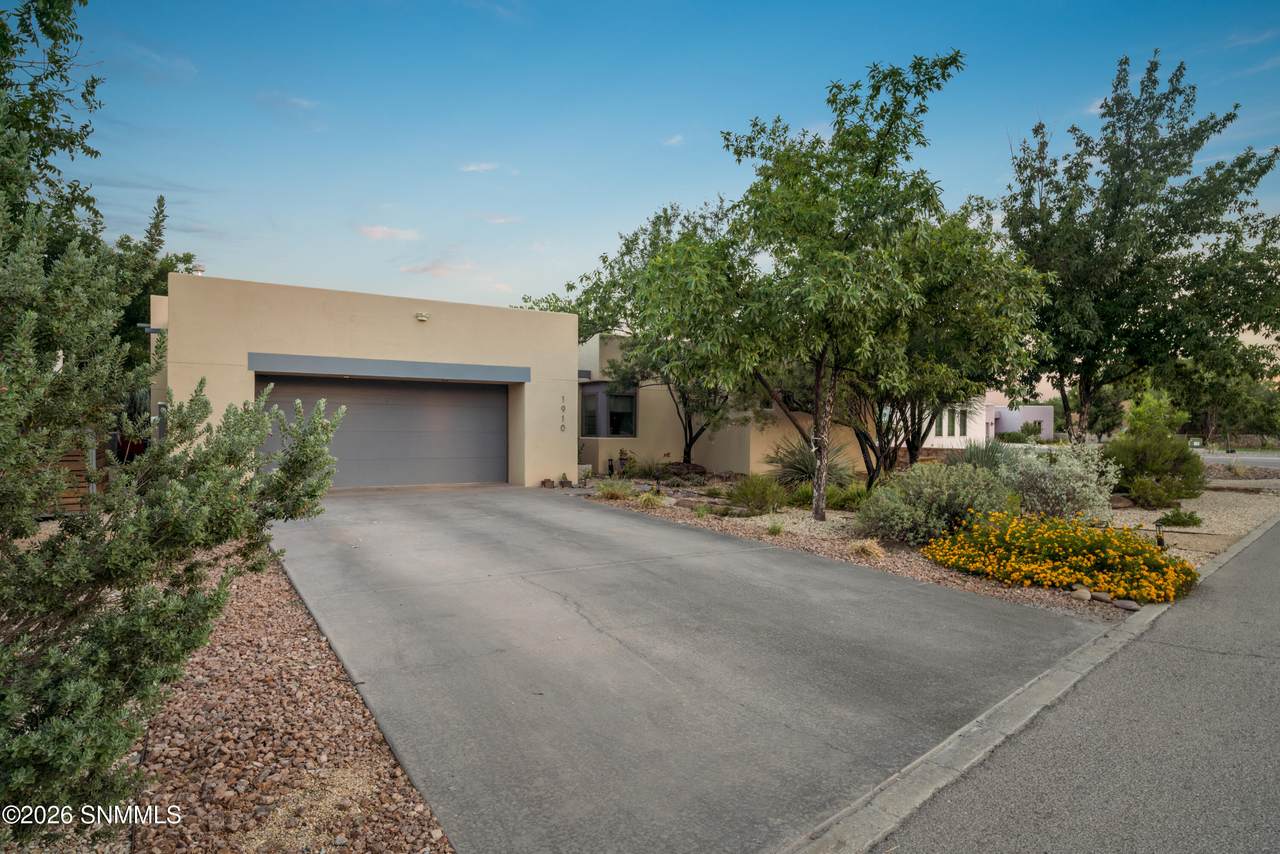 https://bt-photos.global.ssl.fastly.net/lascruces/1280_boomver_1_2602634-2.jpg