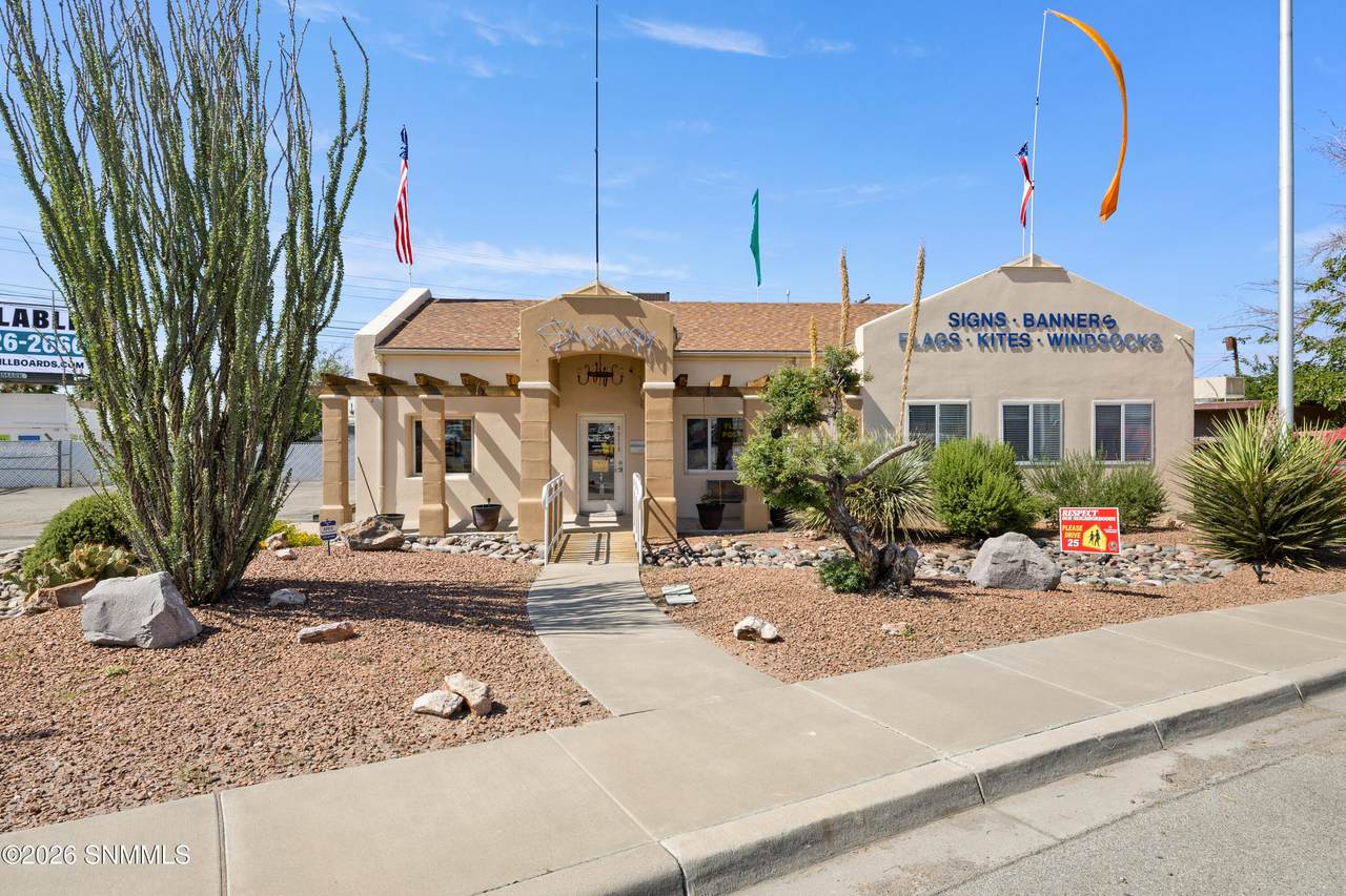 https://bt-photos.global.ssl.fastly.net/lascruces/1280_boomver_1_2602639-2.jpg