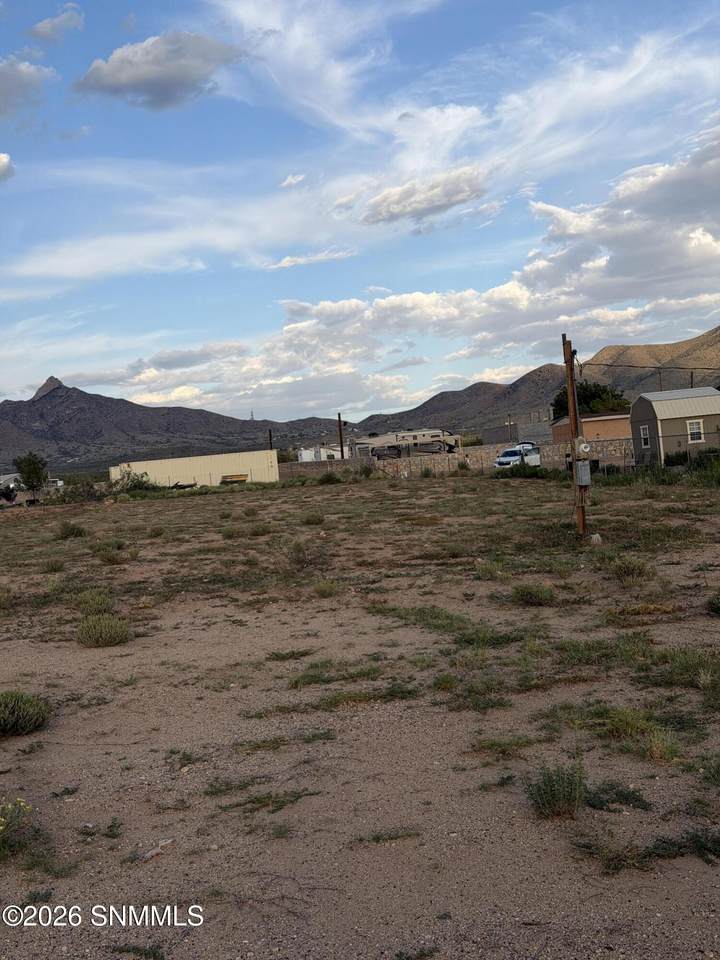 https://bt-photos.global.ssl.fastly.net/lascruces/1280_boomver_1_2602659-2.jpg