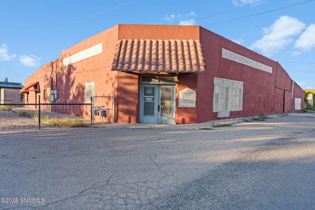 https://bt-photos.global.ssl.fastly.net/lascruces/1280_boomver_1_2602664-2.jpg