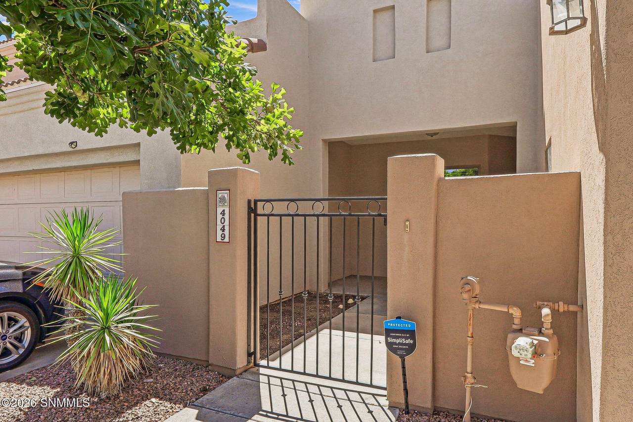 https://bt-photos.global.ssl.fastly.net/lascruces/1280_boomver_1_2602685-2.jpg