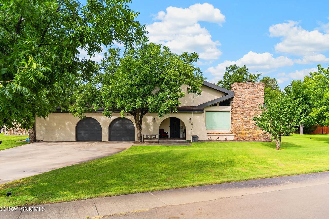 3020 Mimosa Lane - Photo 1