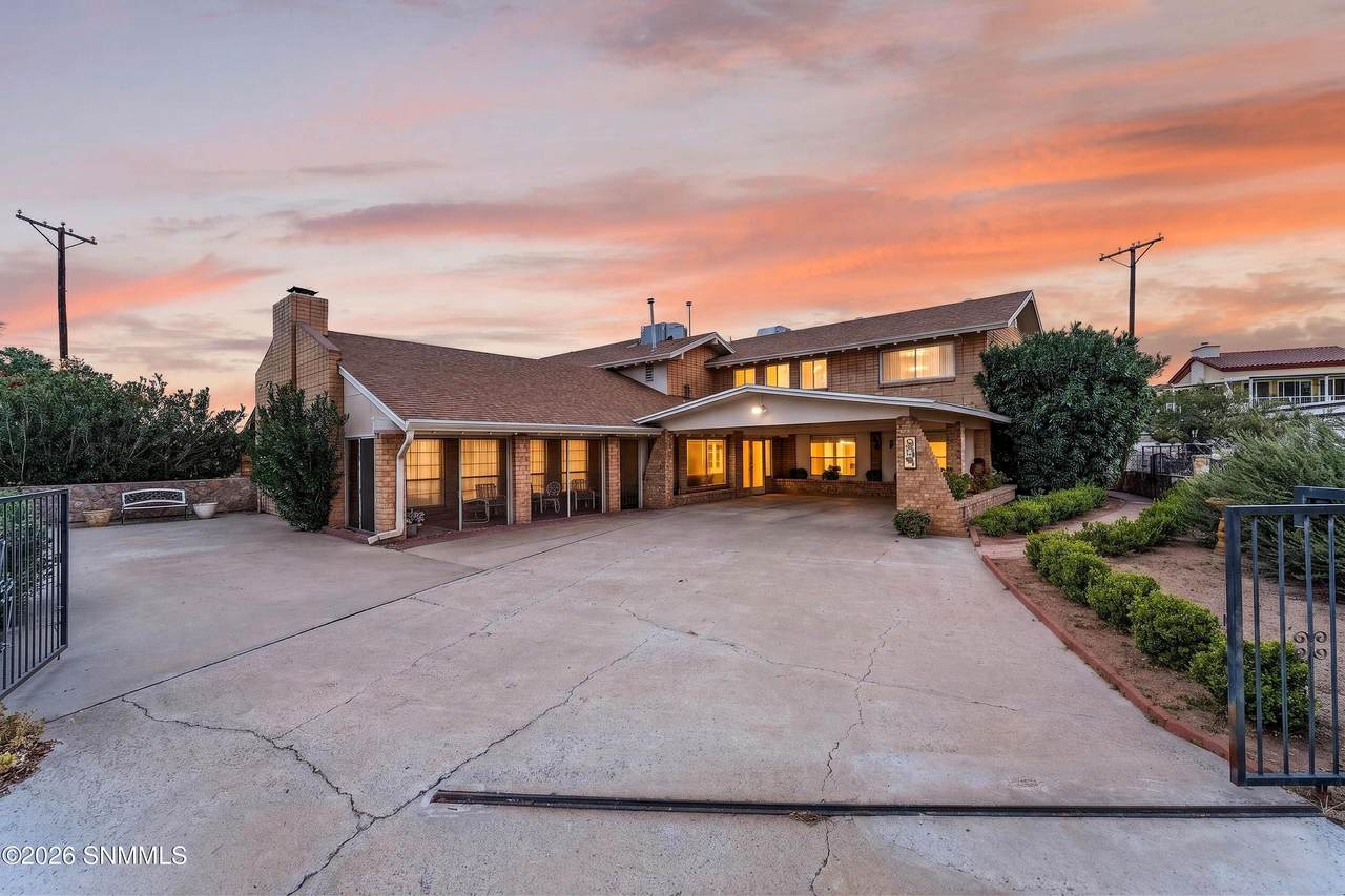208 Magic Shadow Drive - Photo 1