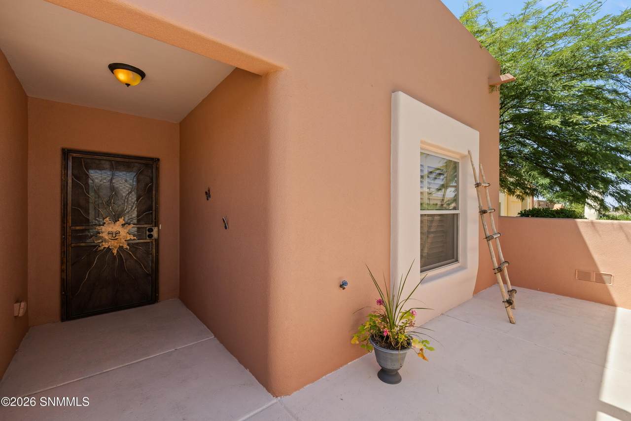 https://bt-photos.global.ssl.fastly.net/lascruces/1280_boomver_1_2602712-2.jpg