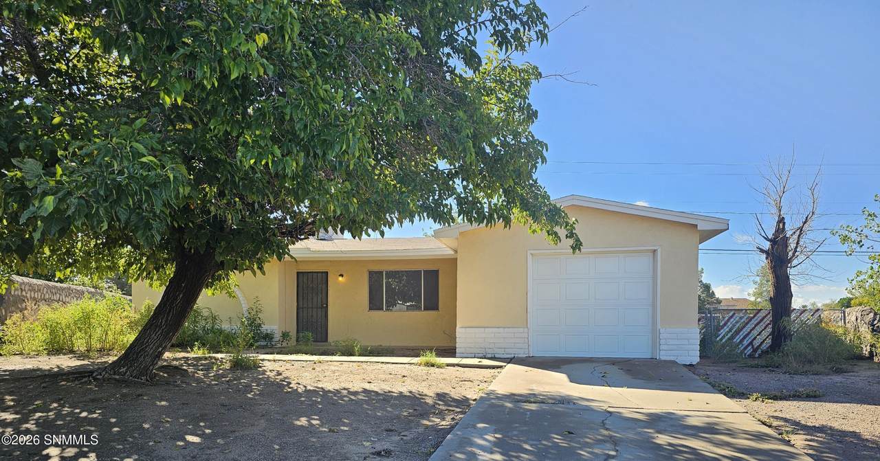 1974 Mahogany Drive - Photo 1