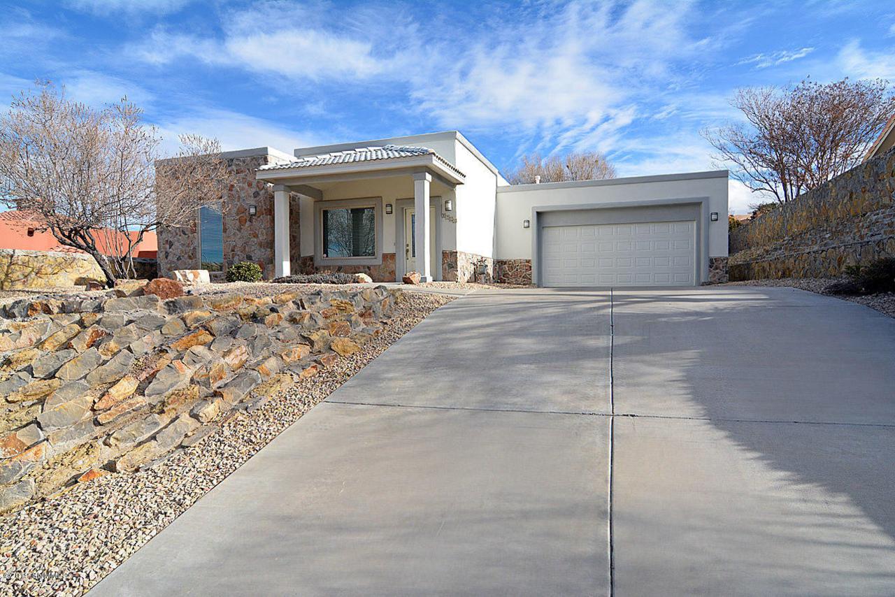 2711 Lookout Ridge Drive - Photo 1