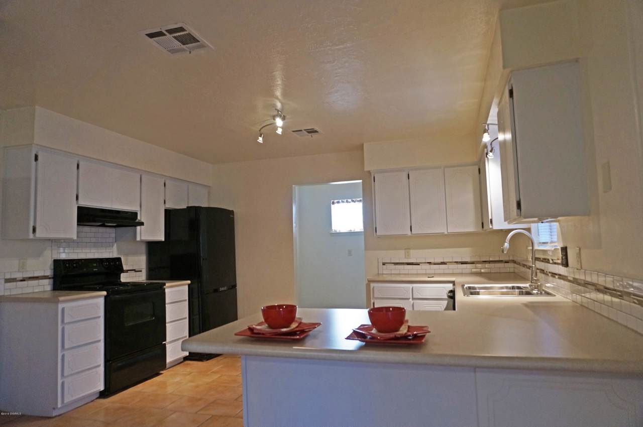 7313 Aloe Court - Photo 1