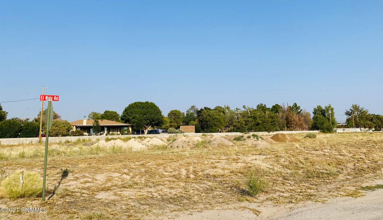 4640 El Nido Road - Photo 1