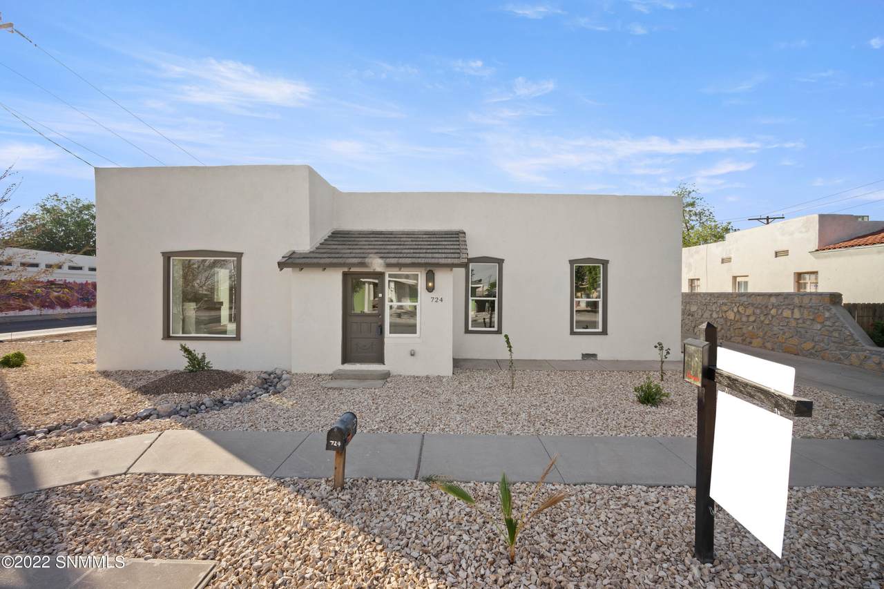 724 Court Avenue - Photo 1