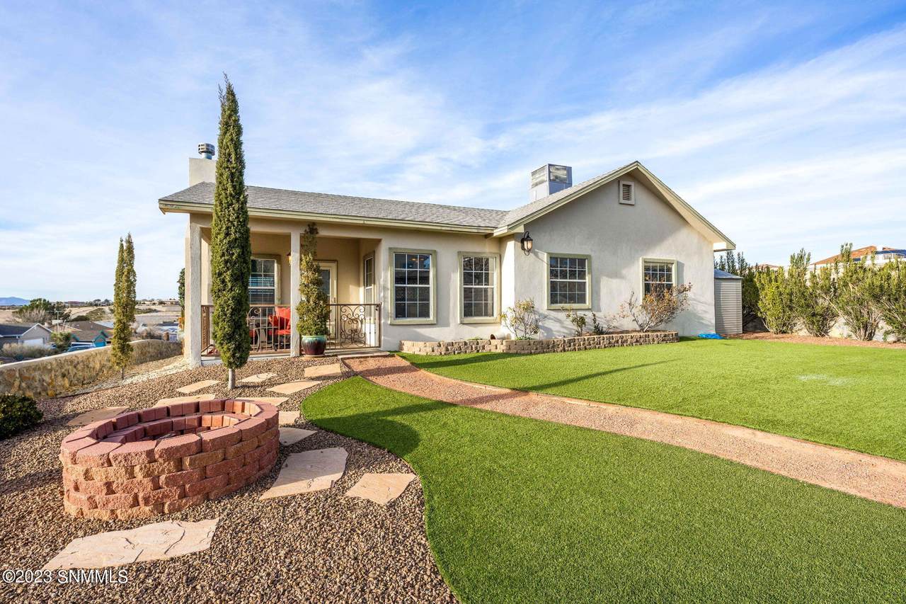 2682 Stellar Way - Photo 1