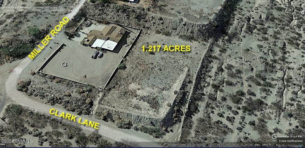 501 Clark Lane - Photo 1