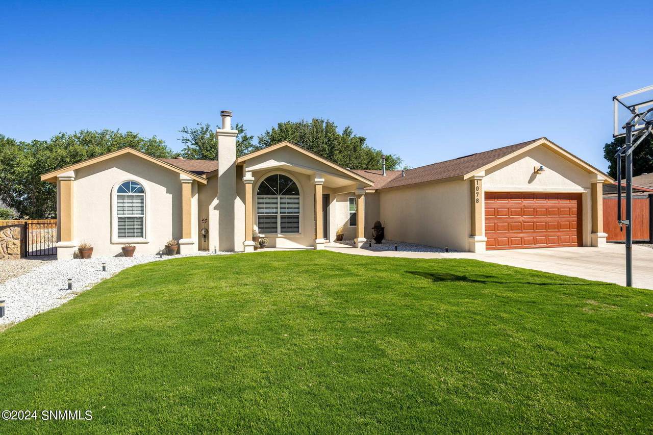 1078 Villita Loop - Photo 1