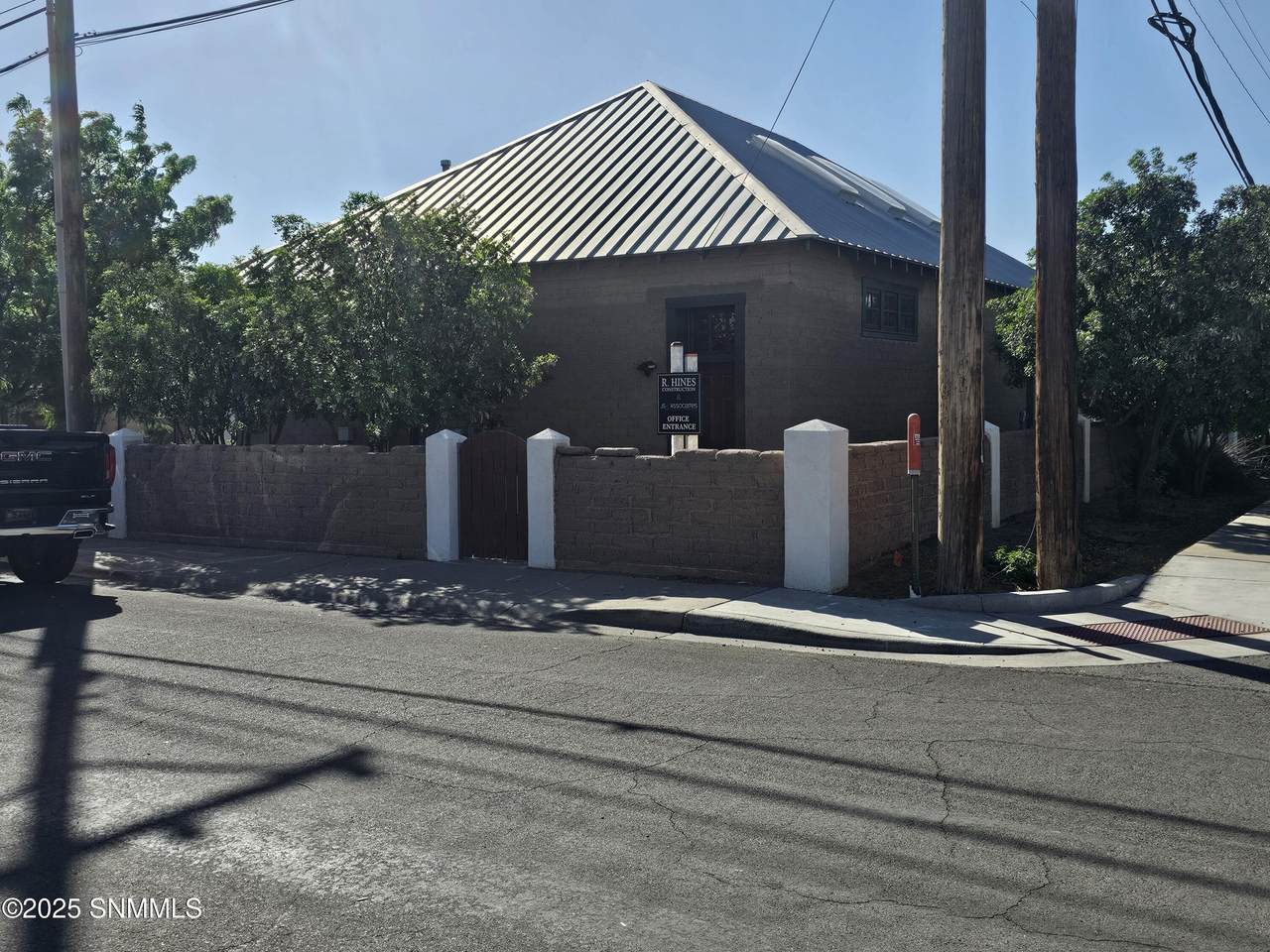 428 Griggs Avenue - Photo 1