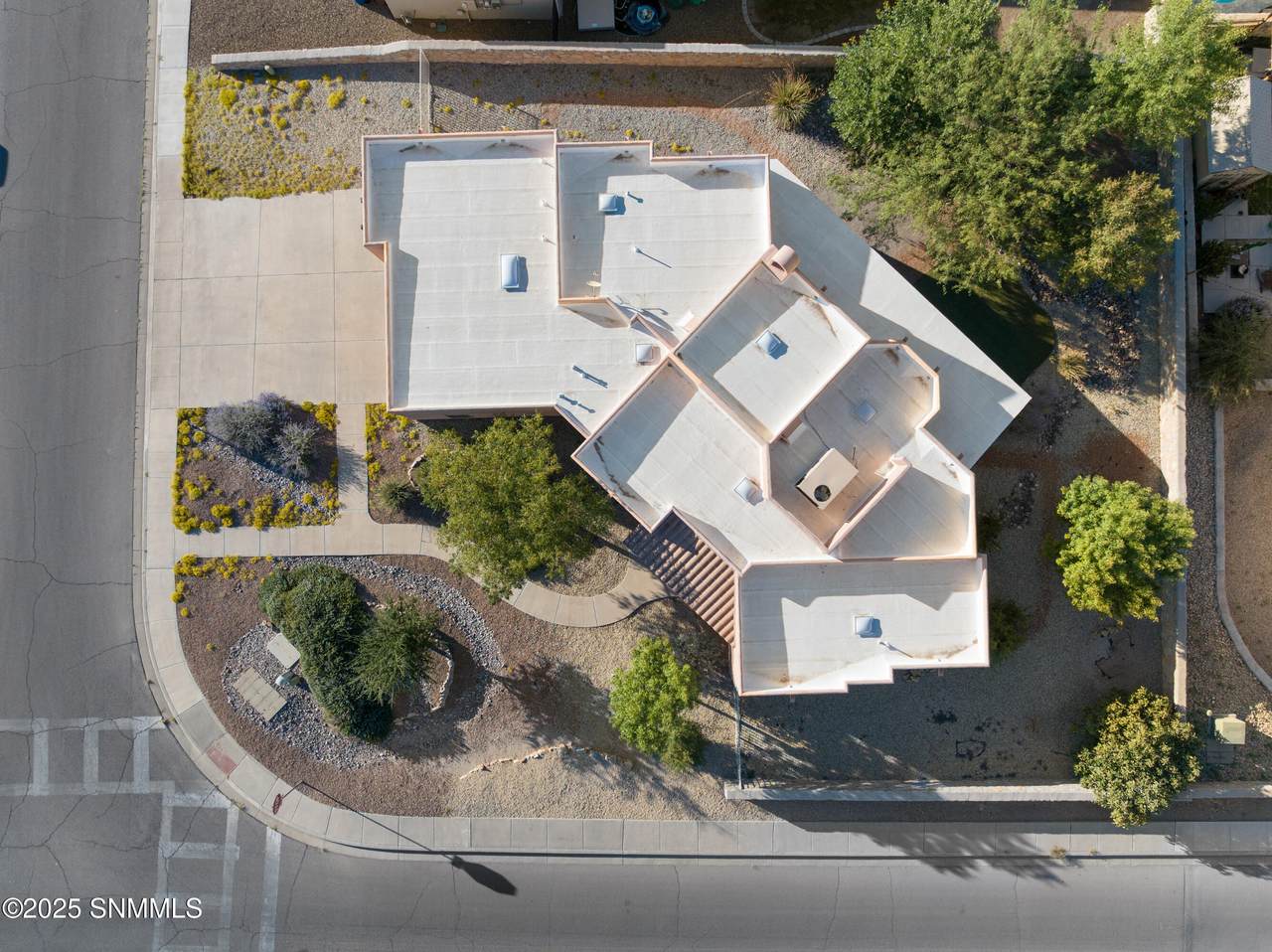 3031 Cheyenne Drive - Photo 1