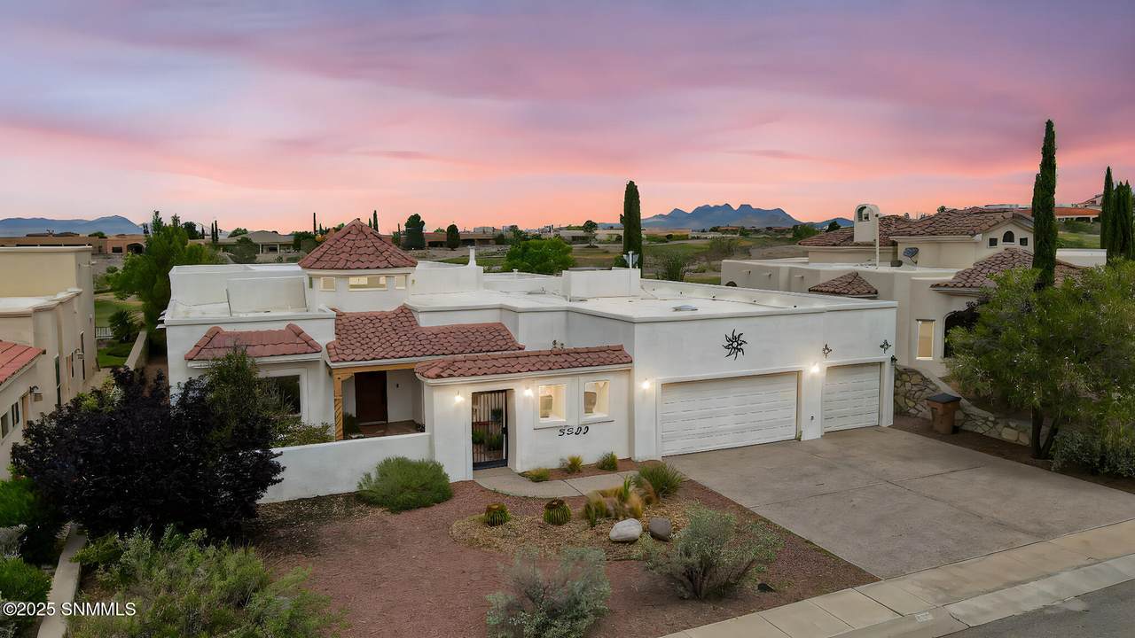 3589 Cave Creek - Photo 1