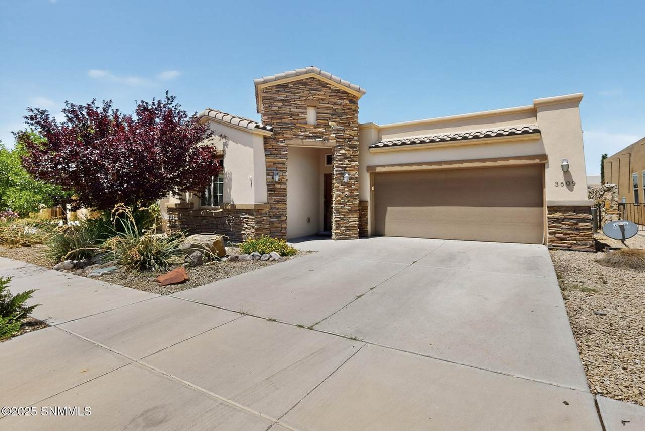 3609 San Clemente Avenue - Photo 1