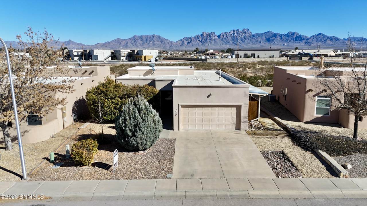 5438 Sombra Azul Street - Photo 1