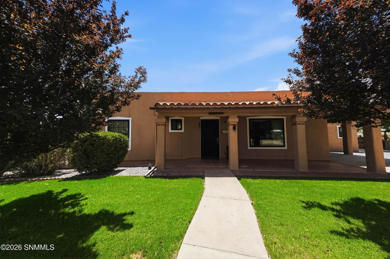 2425 Calle De Santiago - Photo 1
