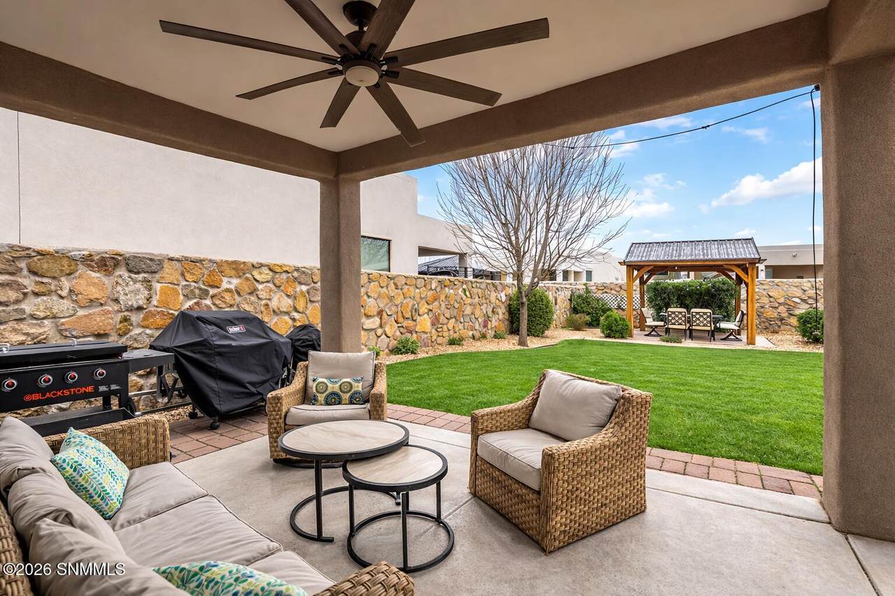 3729 Santa Rosa Avenue - Photo 1