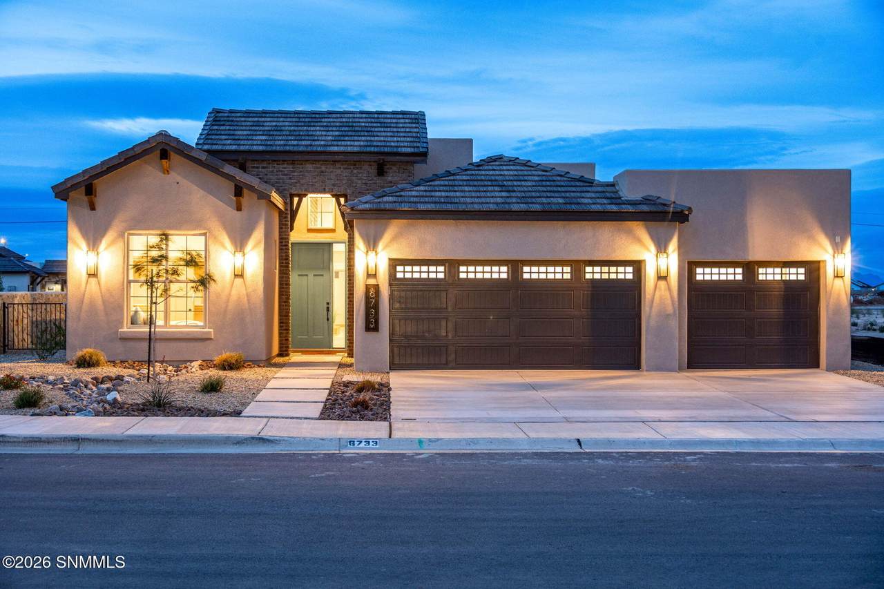 6733 Malibu Avenue - Photo 1