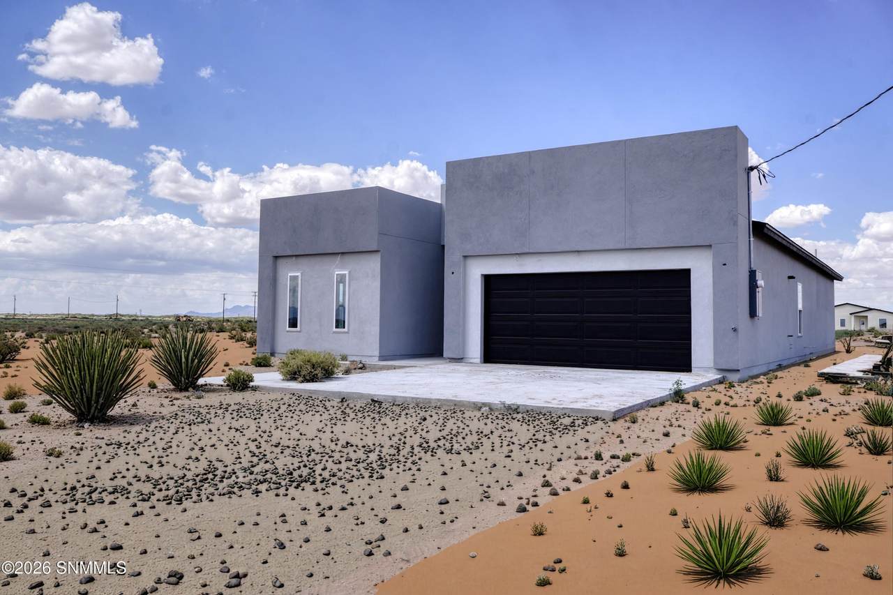 https://bt-photos.global.ssl.fastly.net/lascruces/1280_boomver_2_2601764-2.jpg