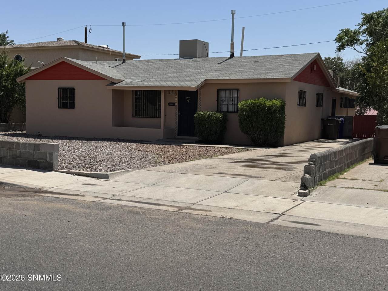 https://bt-photos.global.ssl.fastly.net/lascruces/1280_boomver_2_2601886-2.jpg