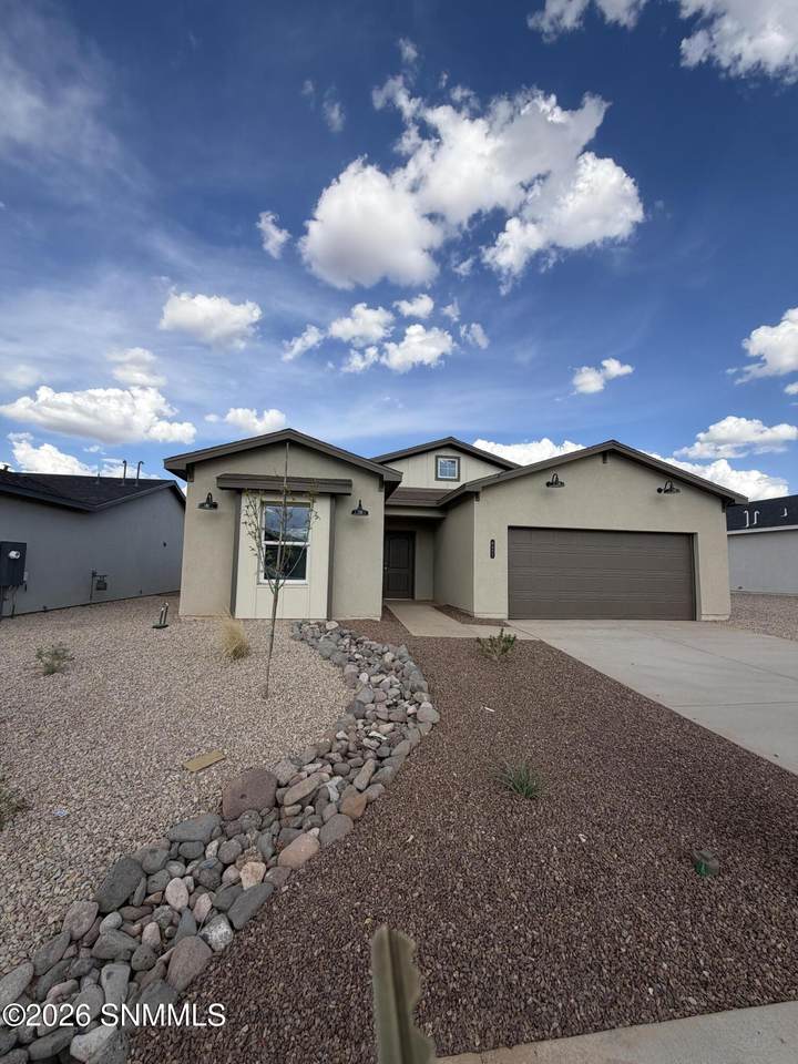 6552 Phoenix Street - Photo 1