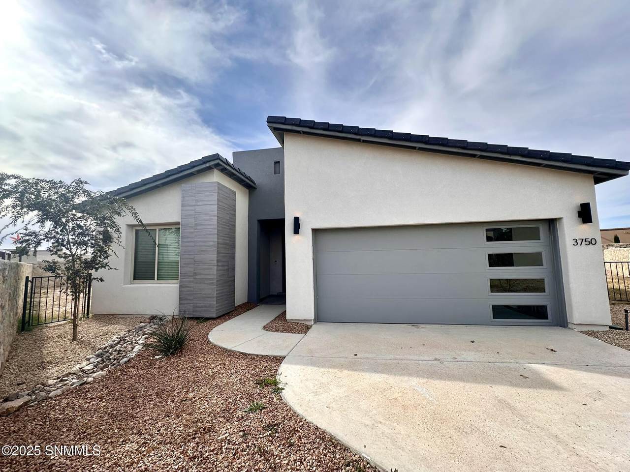 3750 Nightingale Avenue - Photo 1