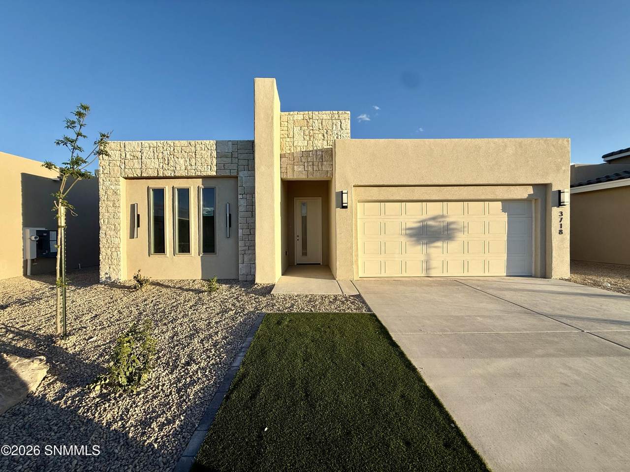3718 Daybreak Street - Photo 1