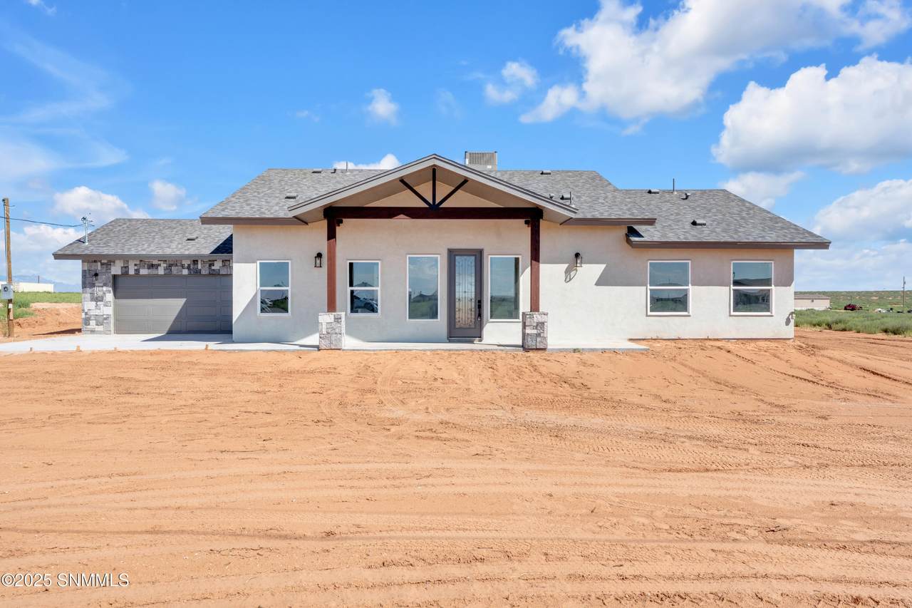 1385 Syrian Desert Drive - Photo 1