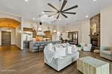 2299 Guamis - Photo 14