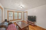 911 Fox Street - Photo 10
