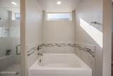 6111 Firefly Avenue - Photo 18