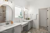 2625 Silver Hawk Ave - Photo 32
